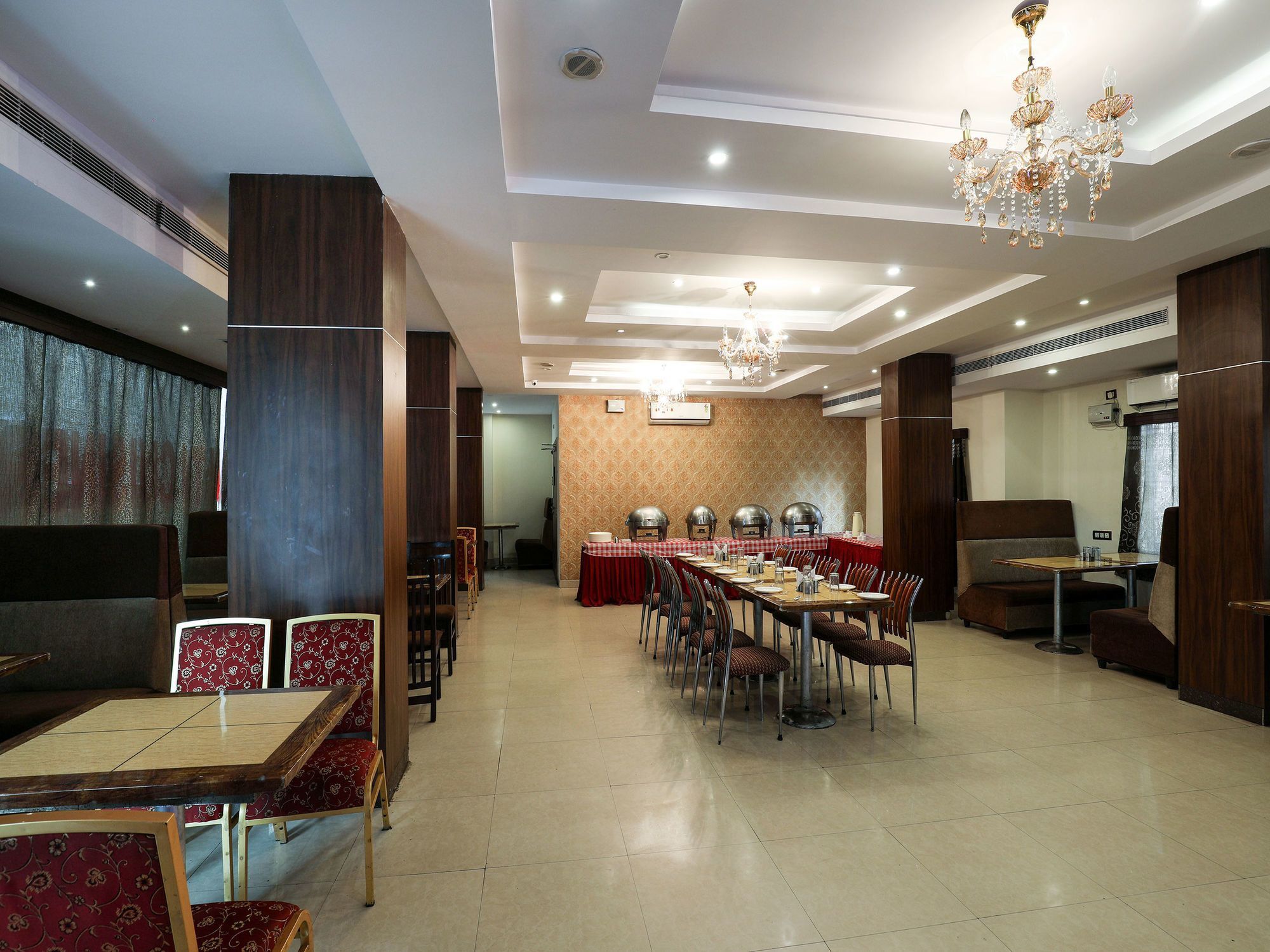 Oyo 16539 Grand Sandarshini Inn Hyderabad Exterior foto