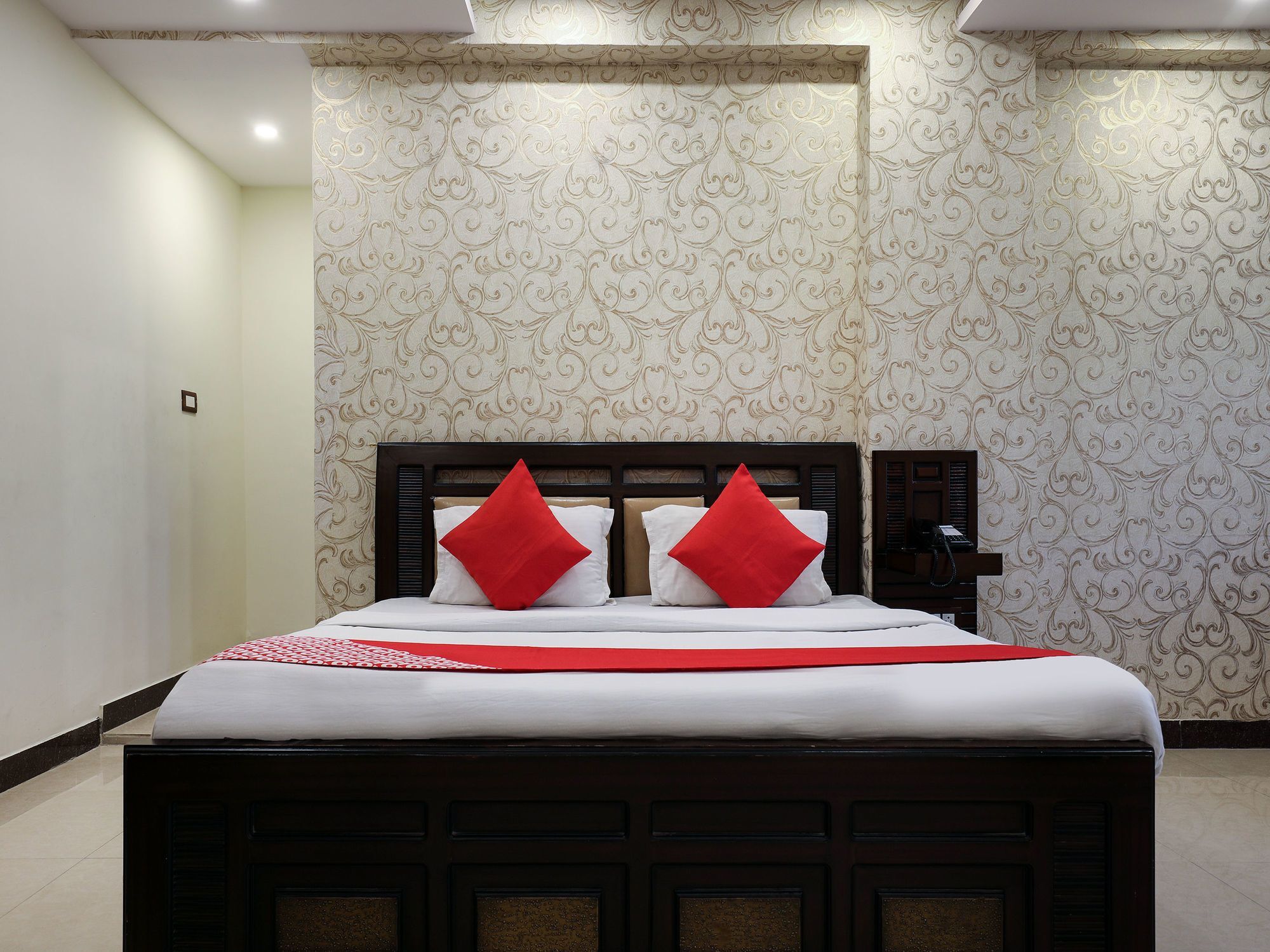 Oyo 16539 Grand Sandarshini Inn Hyderabad Exterior foto